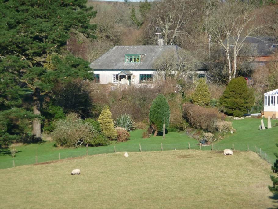 Saint Tudy Horsna Parc Retreat Bed & Breakfast エクステリア 写真