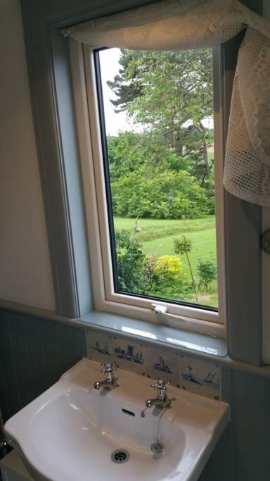 Saint Tudy Horsna Parc Retreat Bed & Breakfast エクステリア 写真